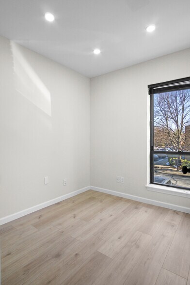 More Photos Of 55 Old Turnpike Rd, Nanuet Office For Lease