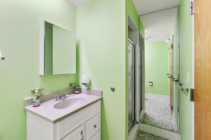 More Photos Of 30 Thacher St, Malden Office For Sale