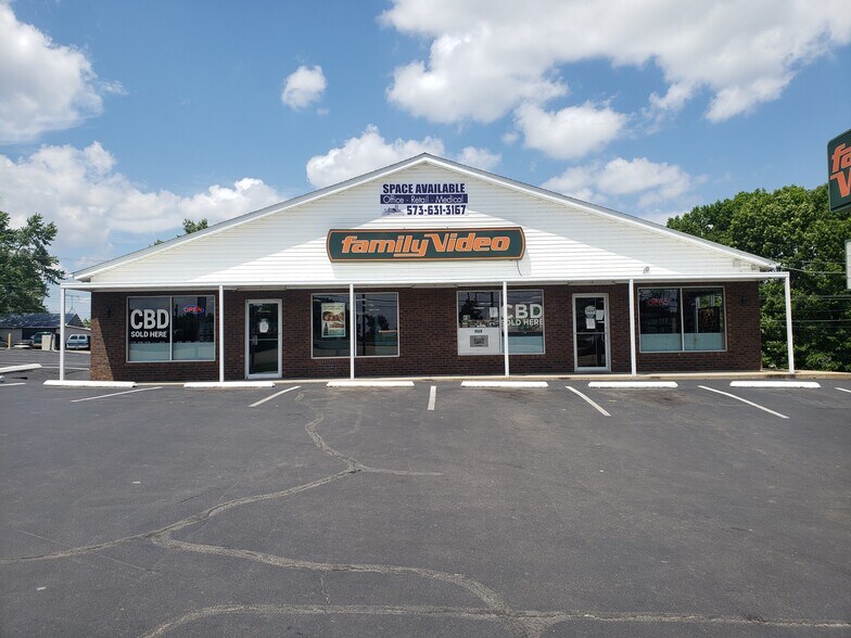 More Photos Of 528 E Main St, Park Hills Unknown For Lease