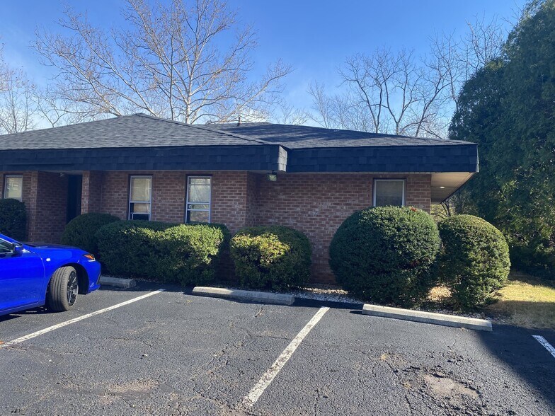 More Photos Of 1630 East High St, Pottstown Unknown For Lease