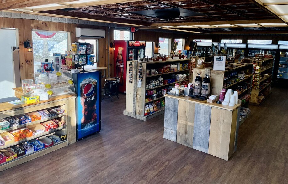 More Photos Of 2977 Vt Route 100, Jacksonville Restaurant For Lease
