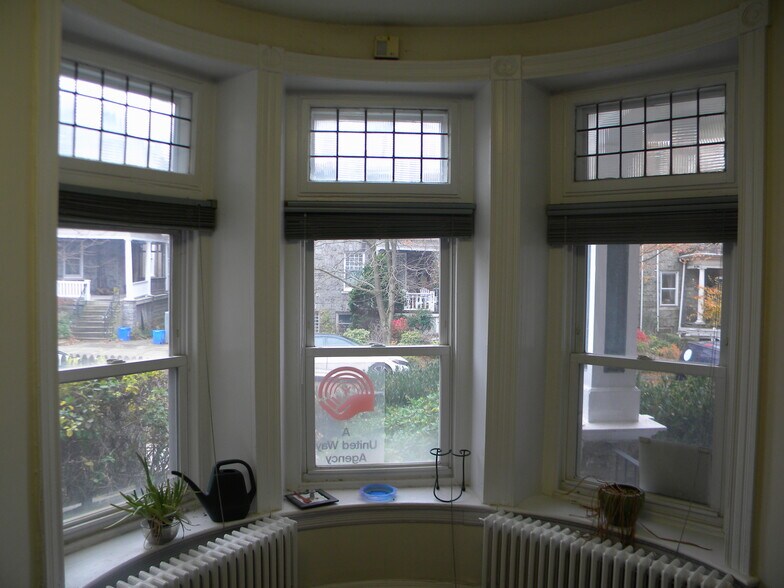 More Photos Of 6323 Burbridge St, Philadelphia Healthcare For Sale