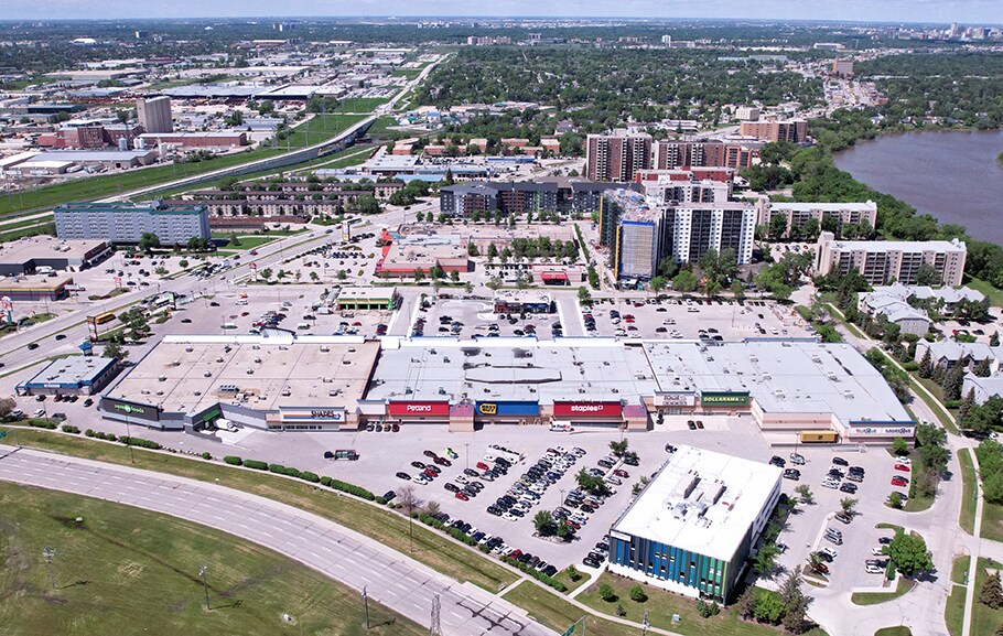 More Photos Of 1910 Pembina Hwy S, Winnipeg Freestanding For Lease