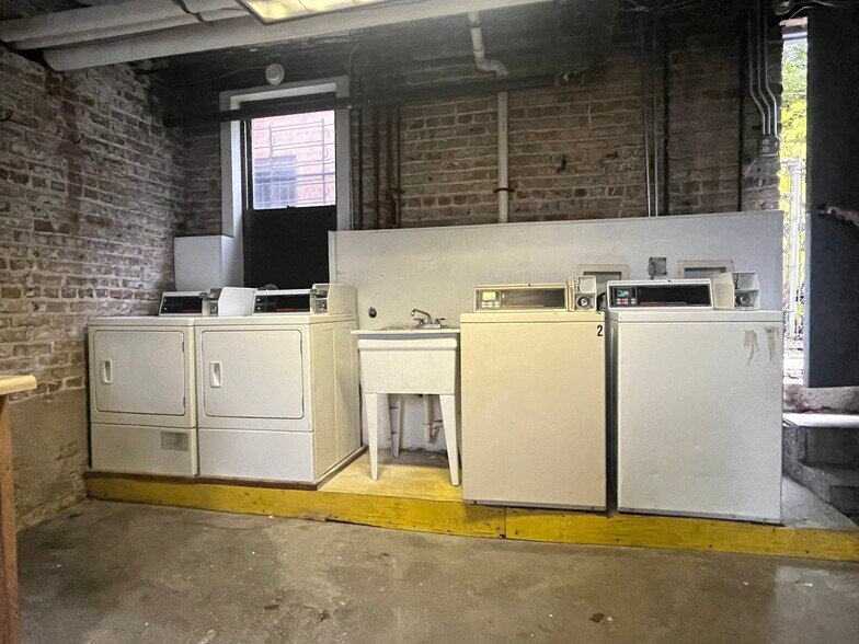 More Photos Of 7704 S Emerald Ave, Chicago Apartments For Sale