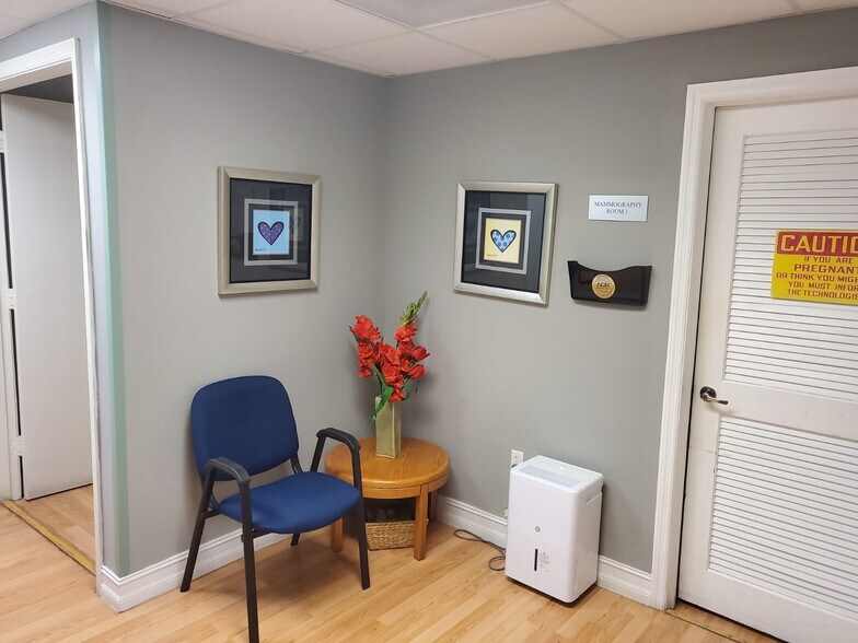 More Photos Of 2971-2975 Coral Way, Coral Gables Office For Sale