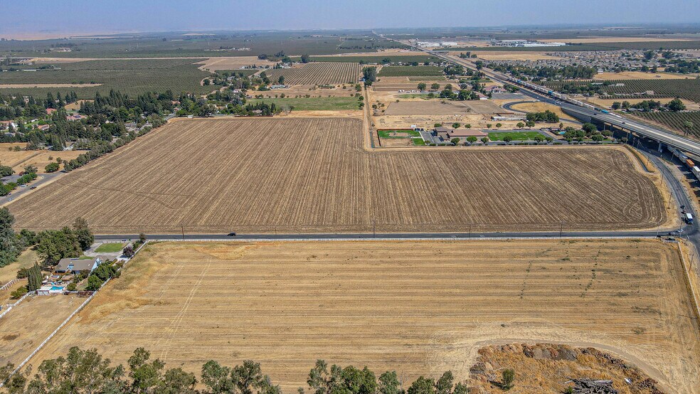More Photos Of 41 Acres Stretch, McKee & Santa Fe, Merced Land For Sale