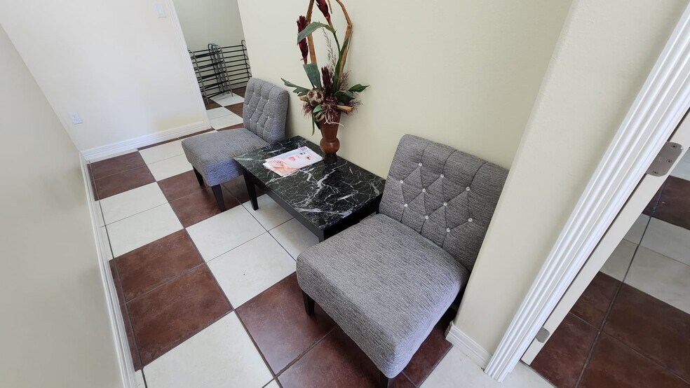More Photos Of 2313 Citrus Ln, Mission Loft Creative Space For Lease