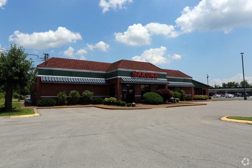 Primary Photo Of 3451 Lebanon Pike, Hermitage Restaurant For Lease