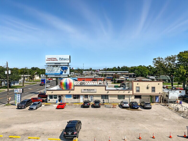 More Photos Of 501 S Main St, Highlands Freestanding For Sale