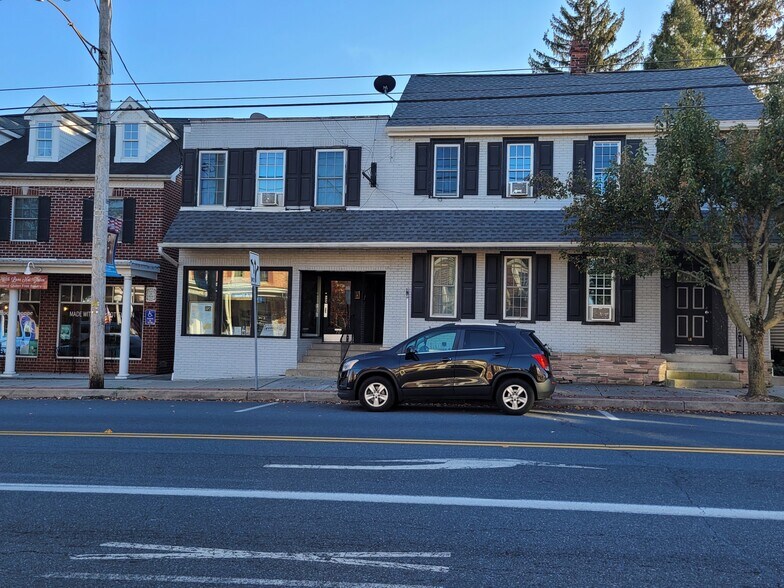 Primary Photo Of 68 E Main St, Mount Joy Storefront Retail Office For Lease