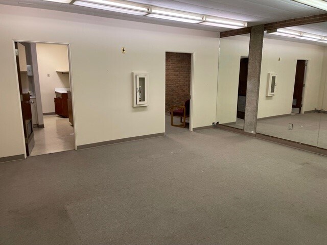 More Photos Of 6554 Florida Blvd, Baton Rouge Office For Lease
