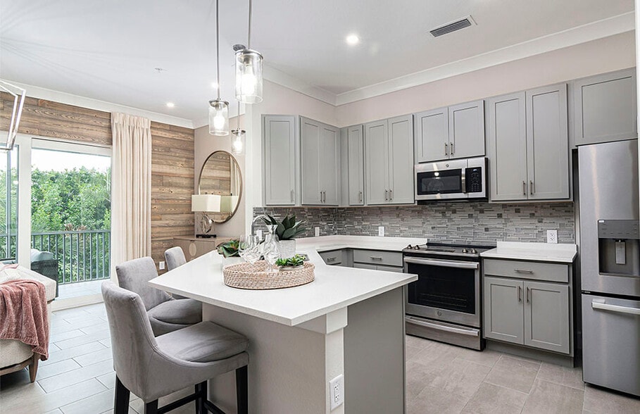 More Photos Of 286 Indies Dr E, Naples Multifamily For Sale