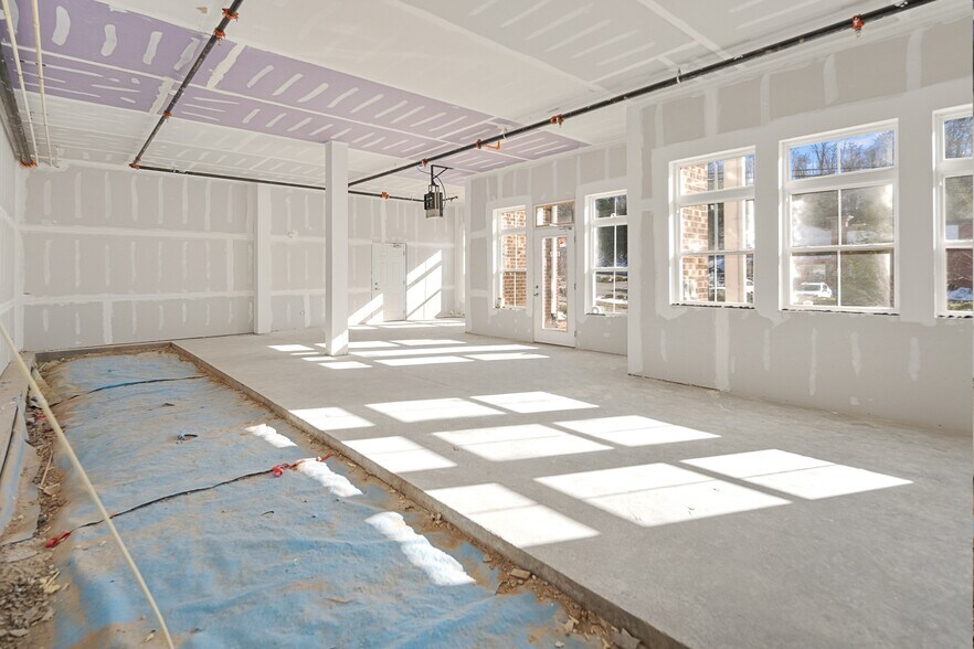 More Photos Of 155 & 221 Robinson Way, Boone Apartments For Lease