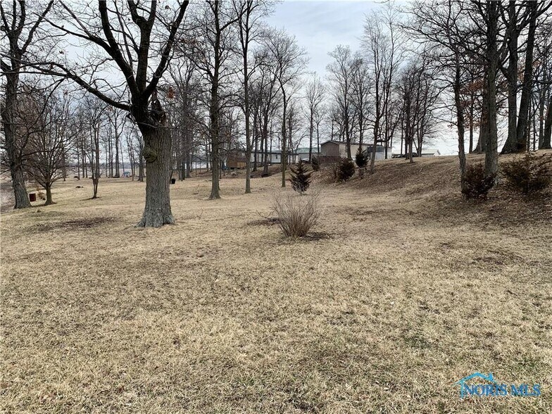 More Photos Of 8705 US Highway 6, Edgerton Specialty For Sale