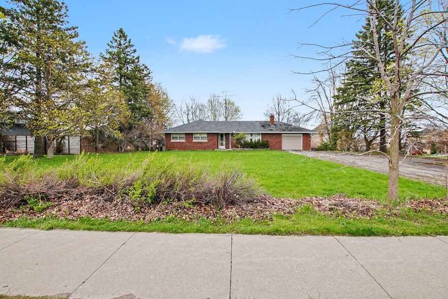 More Photos Of 355 Guelph ave, Cambridge Land For Sale