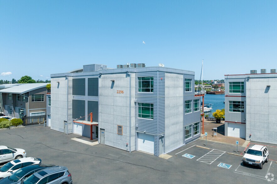 More Photos Of 2284-2360 W Commodore Way, Seattle Office For Lease