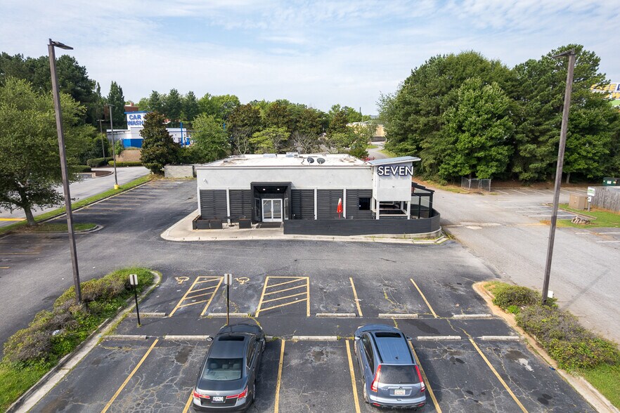 More Photos Of 3570 Highway 138 SE, Stockbridge Restaurant For Sale