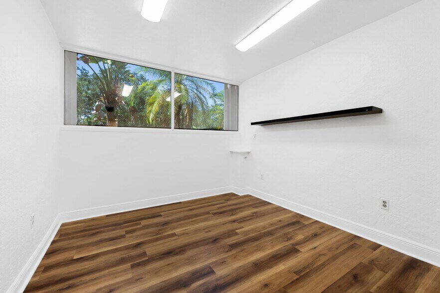 More Photos Of 100 SE 15th Ave, Fort Lauderdale Medical For Lease