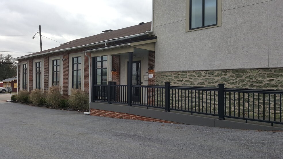 More Photos Of 239 E Market St, West Chester Loft Creative Space For Lease