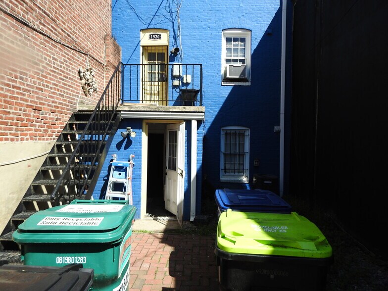 More Photos Of 1520 U St NW, Washington Storefront For Lease