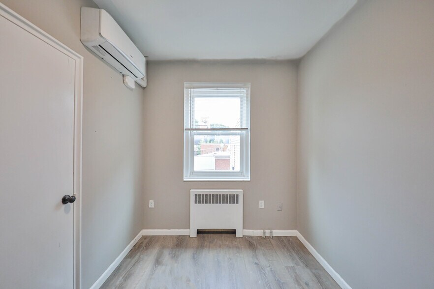 More Photos Of 123 N 2nd St, Easton Apartments For Sale