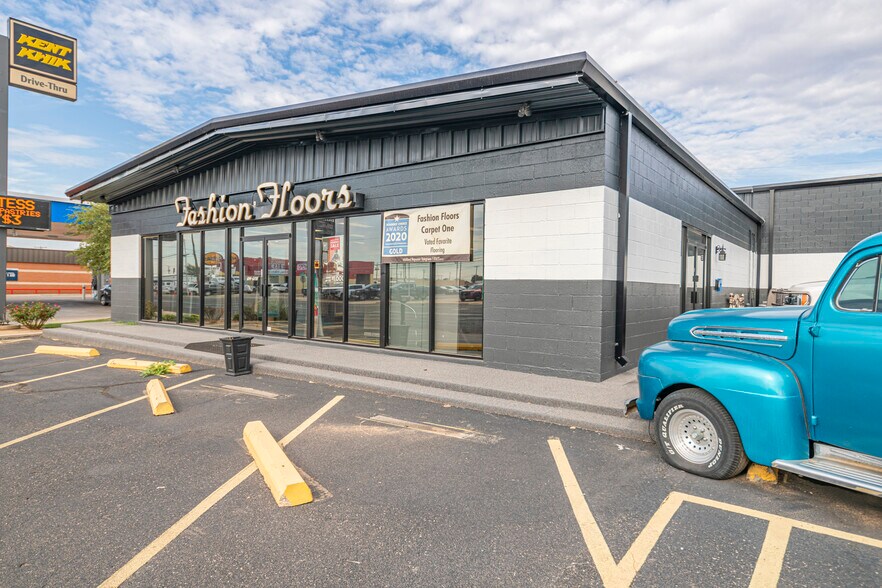 More Photos Of 3300 W Wall St, Midland Freestanding For Sale