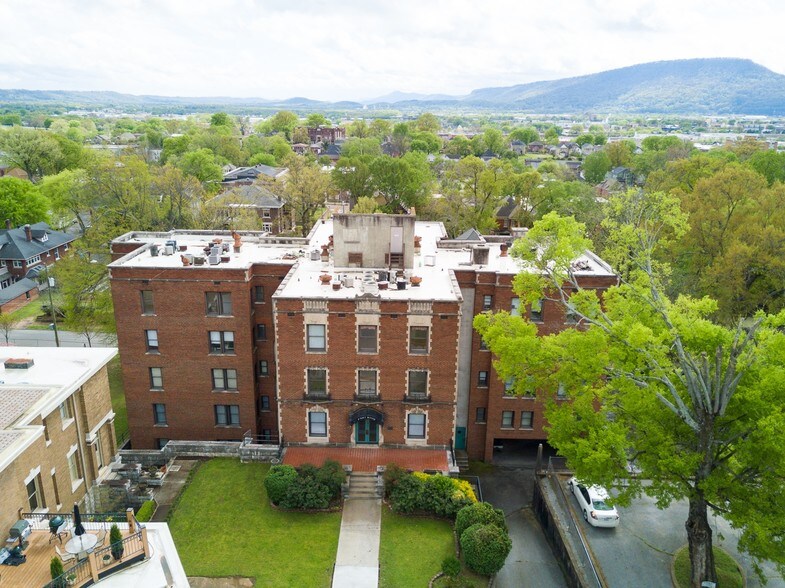 More Photos Of 870 Vine St, Chattanooga Apartments For Lease