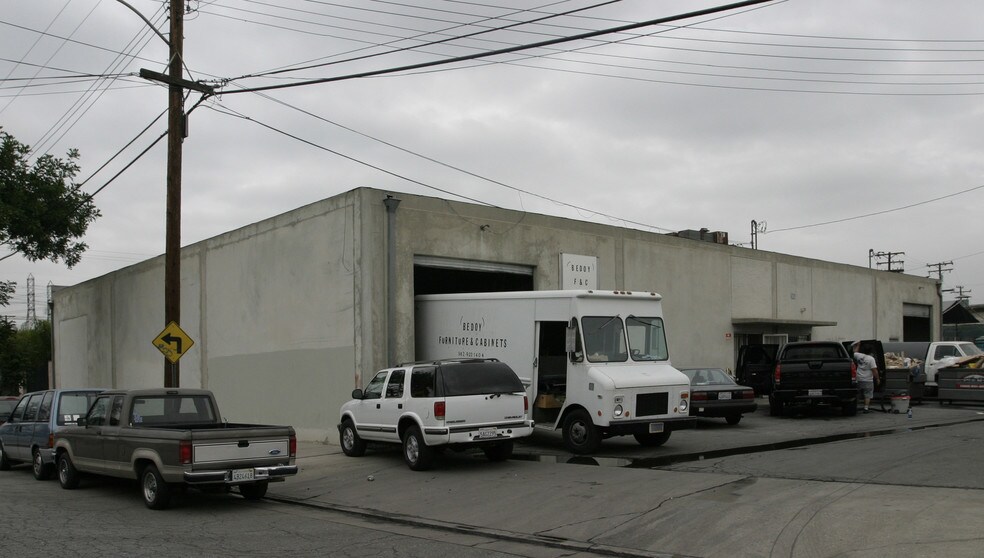 Primary Photo Of 5625 Rawlings Ave, South Gate Warehouse For Lease