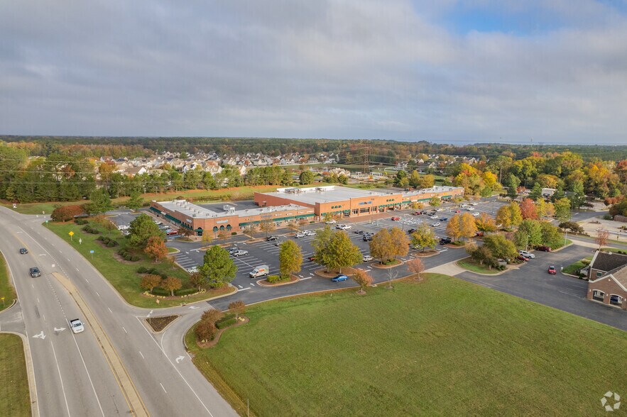 More Photos Of 13554 Carrollton Blvd, Carrollton Drugstore For Lease