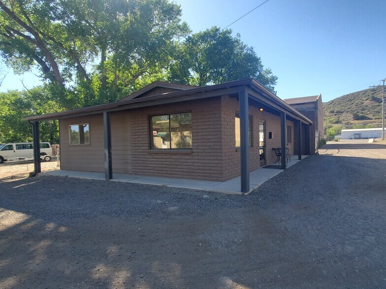 More Photos Of 1450 Builders Way, Prescott Contractor Storage Yard For Lease