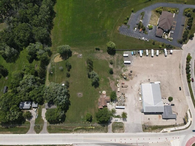 More Photos Of W4786 State Road 23, Fond Du Lac Freestanding For Sale