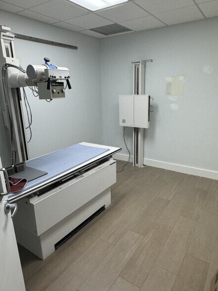 More Photos Of 5317 W Atlantic Ave, Delray Beach Medical For Lease