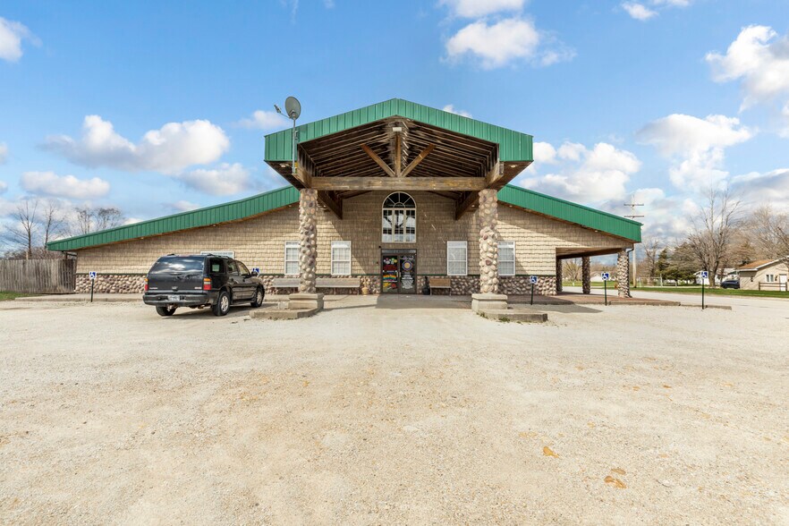 More Photos Of 553 W Kennedy Rd, Braidwood Freestanding For Sale