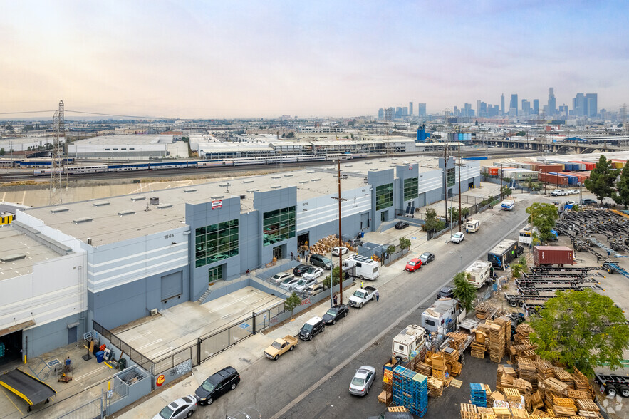 Primary Photo Of 1525-1545 Rio Vista Ave, Los Angeles Warehouse For Lease