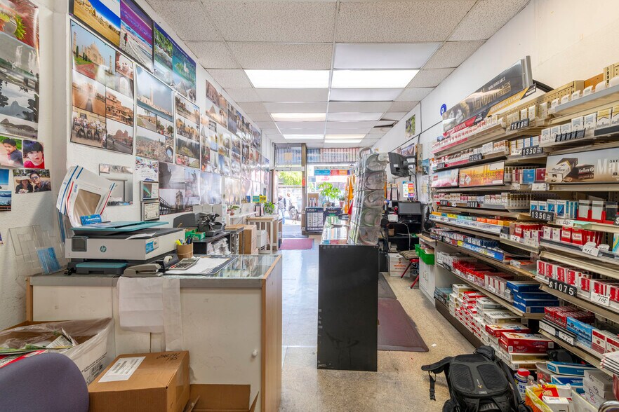 More Photos Of 637-639 Clement St, San Francisco Storefront Retail Residential For Sale