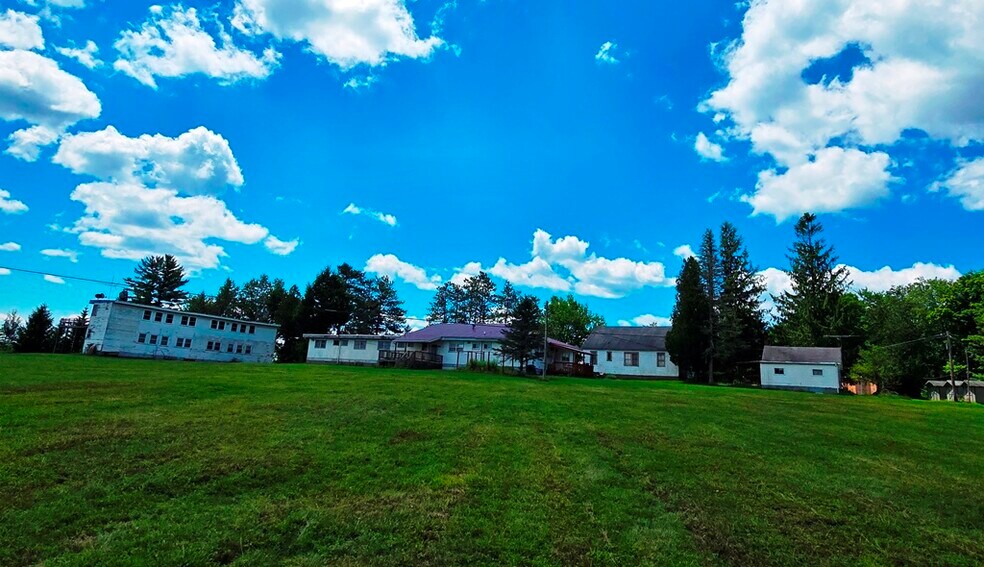 More Photos Of 40 Sparten Hill Rd, Livingston Manor Specialty For Sale