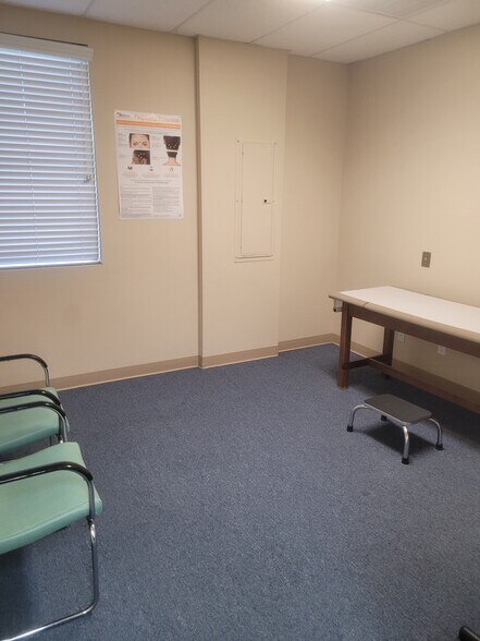 More Photos Of 2810 St Isabel St, Tampa Medical For Lease