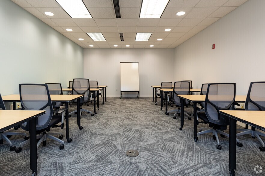 More Photos Of 2530 Meridian Pky, Durham Coworking Space