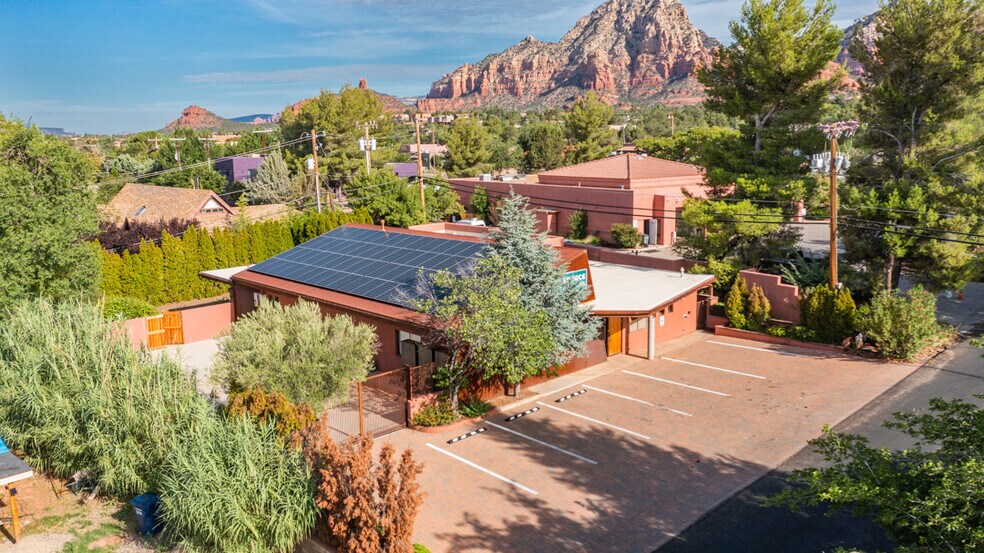 More Photos Of 45 Birch Blvd, Sedona Medical For Lease