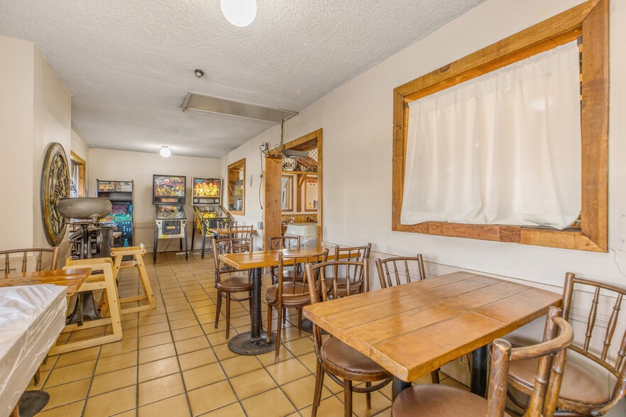 More Photos Of 5544 W 119th St, Inglewood Restaurant For Lease