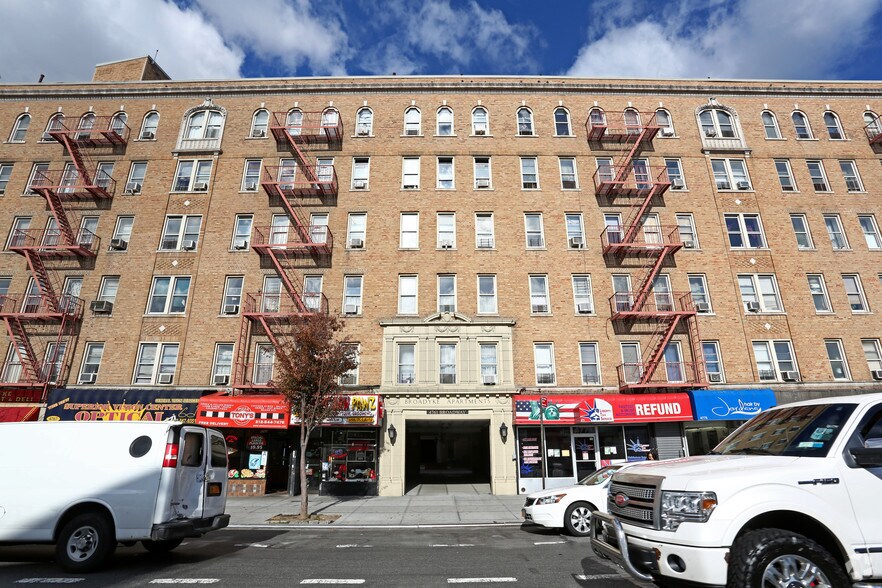 More Photos Of 4761-4779 Broadway, New York Apartments For Lease