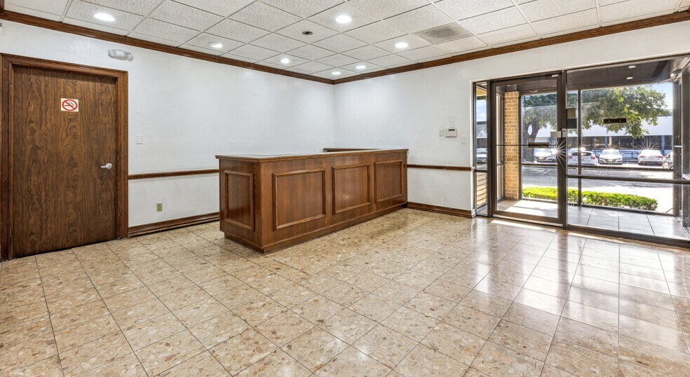 More Photos Of 1001 S Sherman St, Richardson Coworking Space