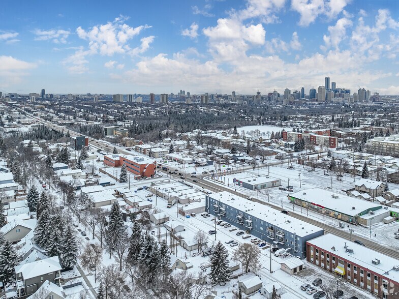 More Photos Of 8927 82 Av NW, Edmonton Apartments For Lease