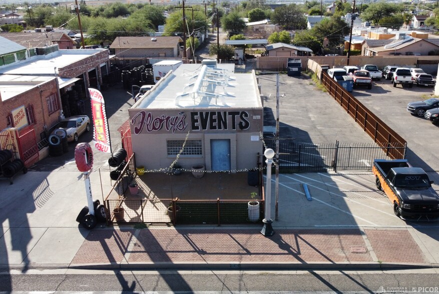 Primary Photo Of 2114 S 6th Ave, Tucson Freestanding For Sale