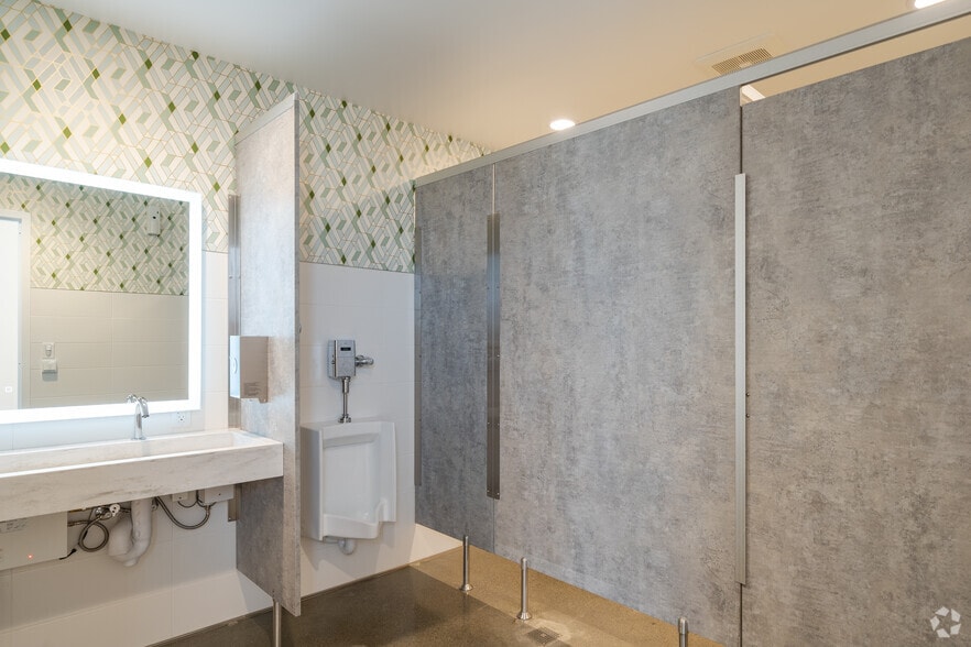 More Photos Of 4 W 4th Ave, San Mateo Coworking Space