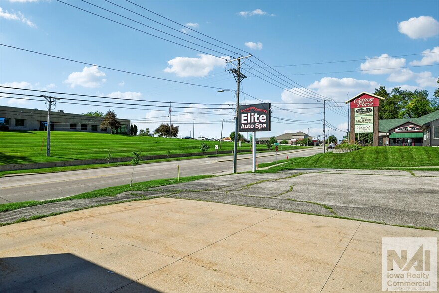 More Photos Of 665 Keyes Ct, Marion Carwash For Sale