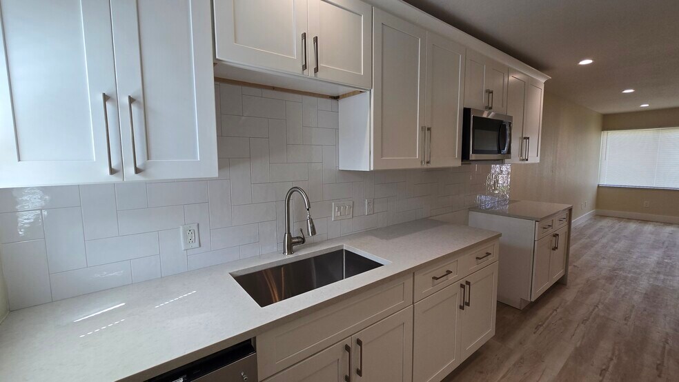 More Photos Of , Houston Multifamily For Sale