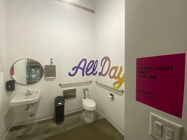 More Photos Of 4200 Sepulveda Blvd, Culver City Office For Lease