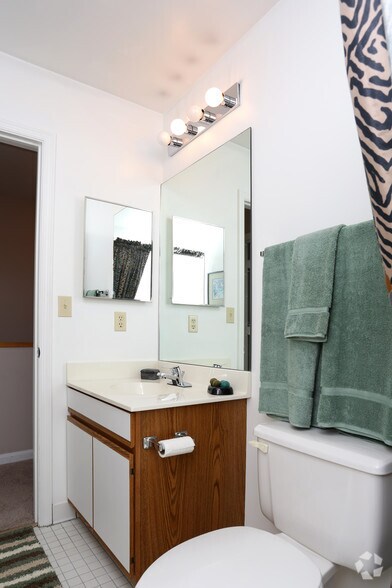 More Photos Of 657 S 3rd St, Louisville Apartments For Lease