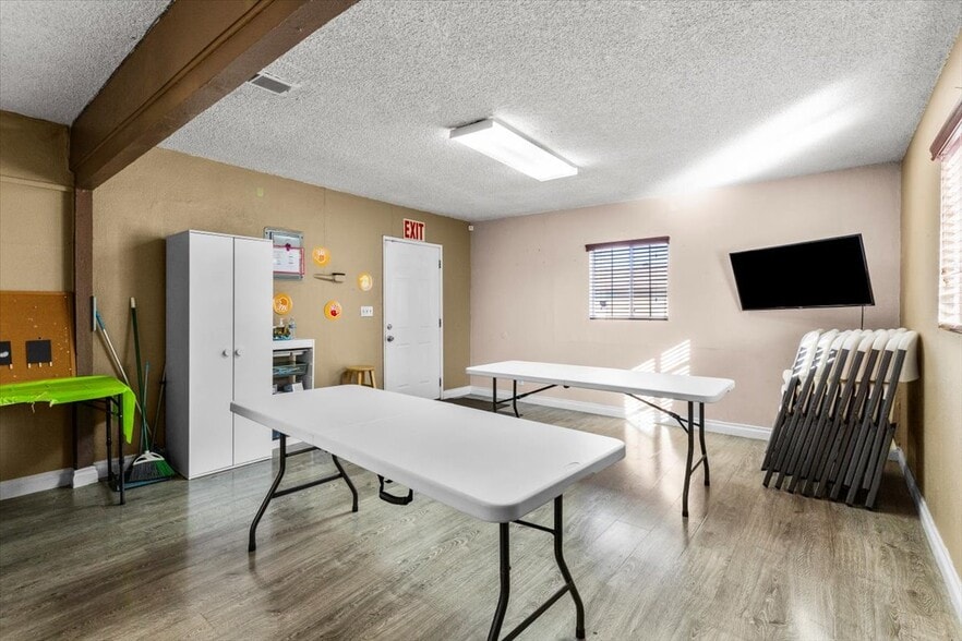More Photos Of 11385 Cedar Ave, Bloomington Religious Facility For Sale